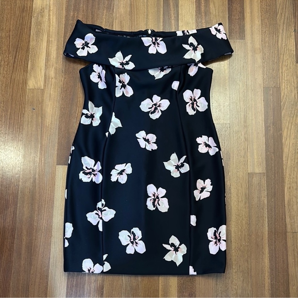 New without tags Elegant Black Floral Off-Shoulder Dress